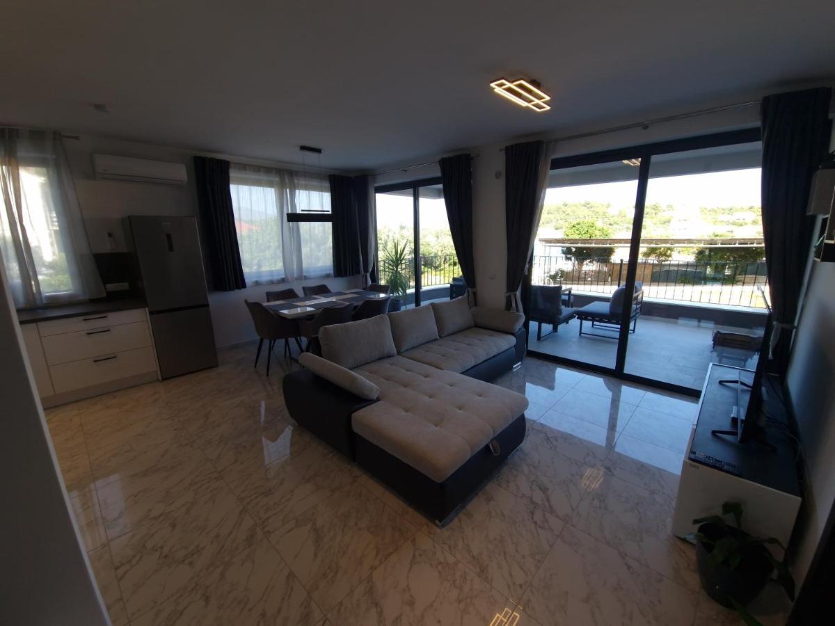 Apartments Marebella Lumbarda Dış mekan fotoğraf